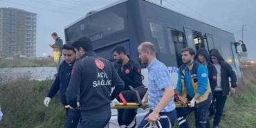 tekirdagda-belediye-halk-otobusu-tarlaya-girdi-2-yarali-4NwEKK1p.jpg