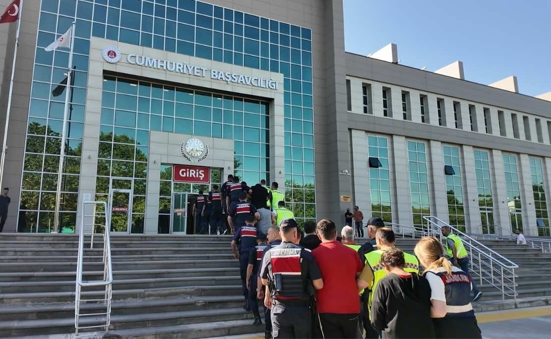 Tekirdağ’da bir ayda 215 şüpheliye operasyon 4 tekirdagda bir ayda 215 supheliye operasyon 0 1m2Seu9r