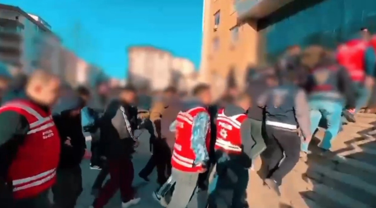 tekirdagda cocuklara yonelik mustehcen icerik operasyonu 9 tutuklama 0 en3blMnv