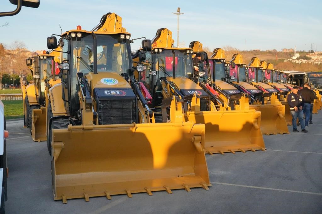 tekirdagda dev yatirim yuzlerce arac alindi 5 FGYWHeIX