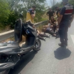 tekirdagda-devrilen-motosikletteki-3-kisi-yaralandi-IdjyW8BQ.jpg