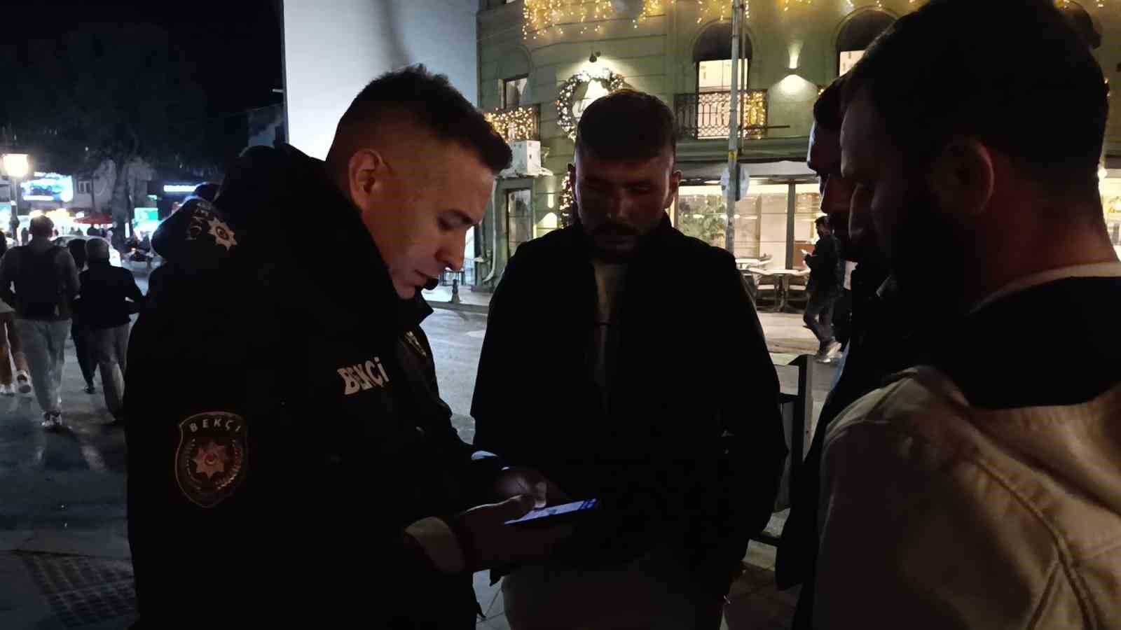 tekirdagda gece kartallarindan asayis uygulamasi 187 kisi sorgulandi 1 O9pFk7RX