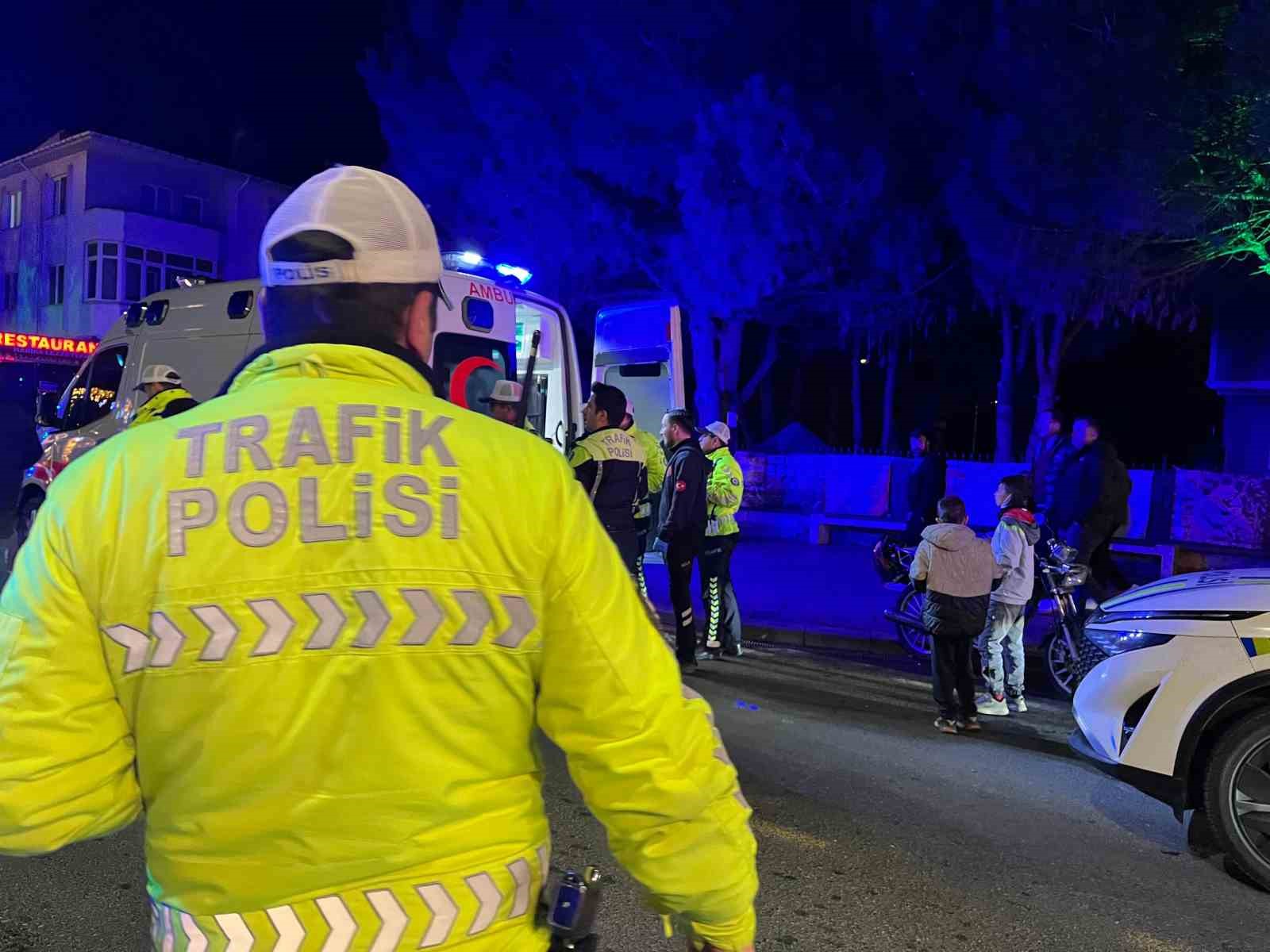 tekirdagda iki motosiklet kafa kafaya carpisti 2 yarali 6 cWFaSFWm