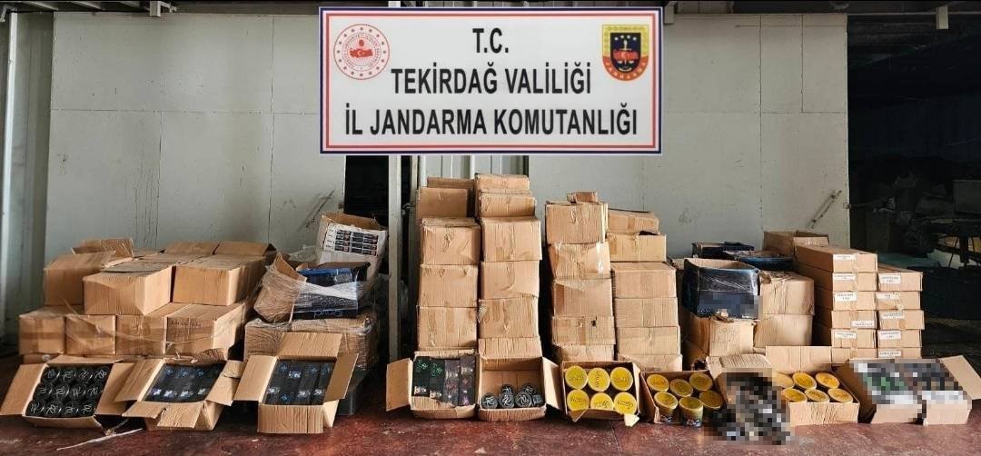 Tekirdağ’da jandarmadan mart ayında kapsamlı operasyon: 277 şüpheli yakalandı, 13’ü tutuklandı 4 tekirdagda jandarmadan mart ayinda kapsamli operasyon 277 supheli yakalandi 13u tutuklandi 0 Q8jJdHj4