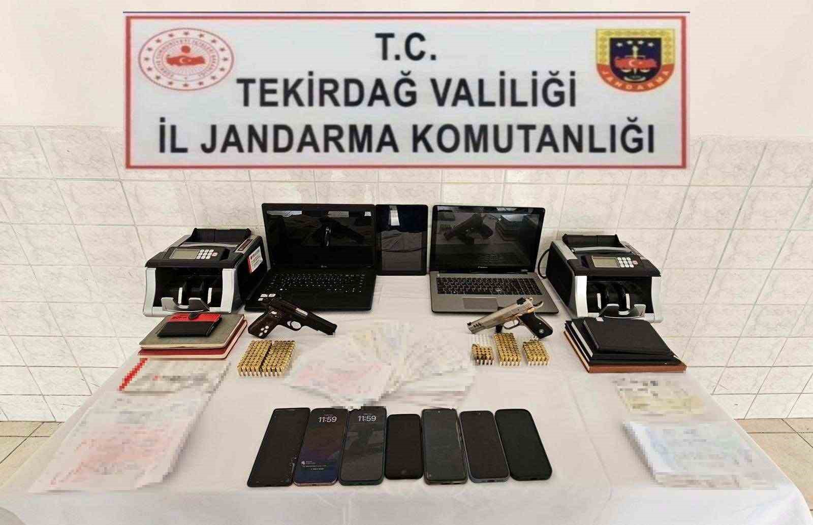 Tekirdağ’da jandarmadan mart ayında kapsamlı operasyon: 277 şüpheli yakalandı, 13’ü tutuklandı 5 tekirdagda jandarmadan mart ayinda kapsamli operasyon 277 supheli yakalandi 13u tutuklandi 1 YkDmPmJA
