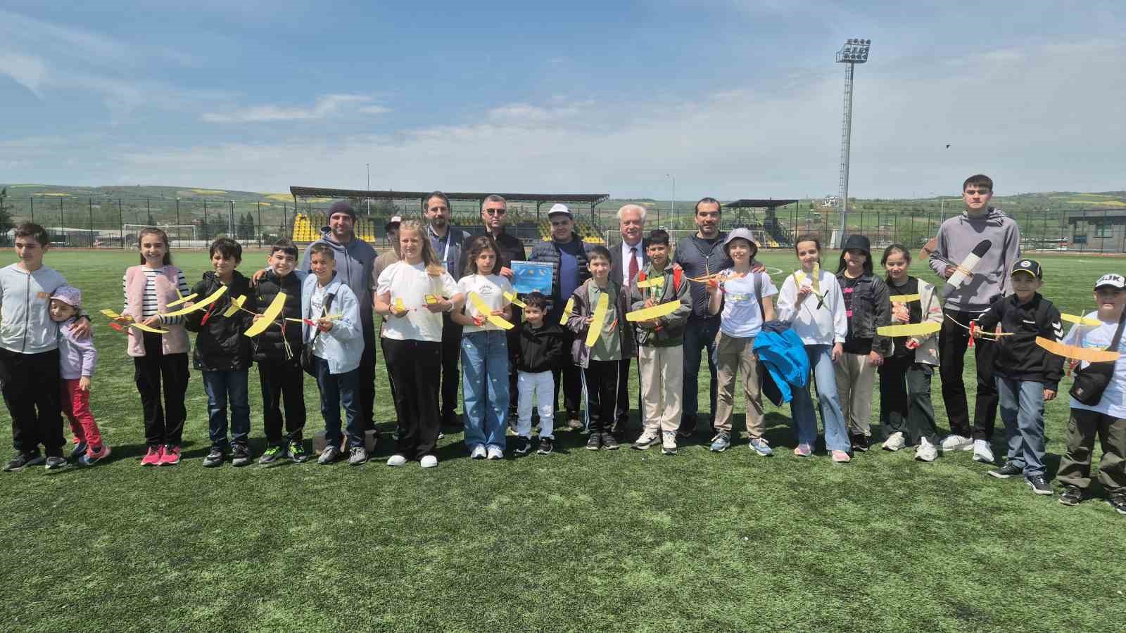 tekirdagda model ucak heyecani basladi 0 ZVUVvdUY