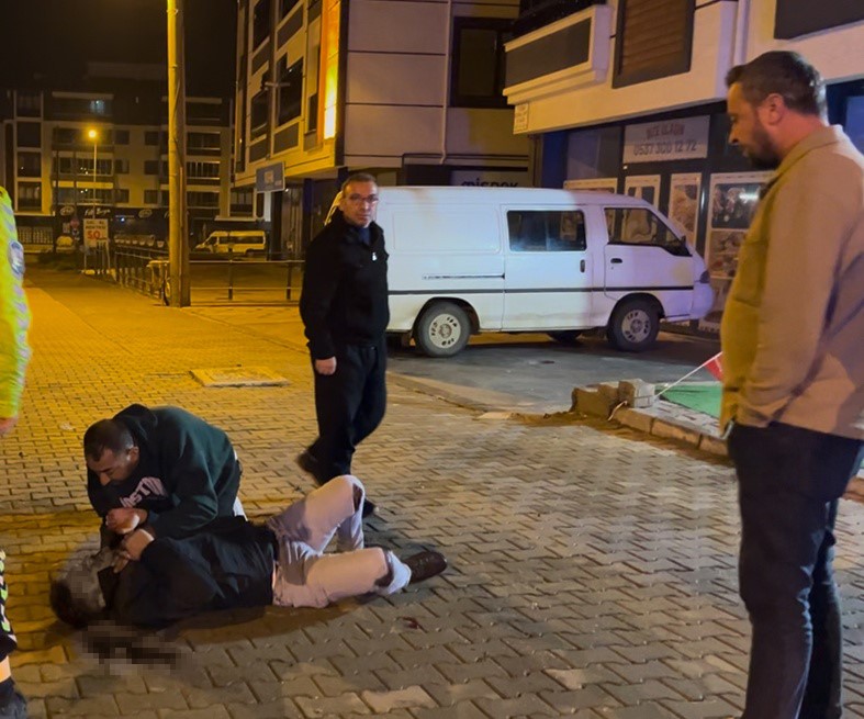 tekirdagda motosiklet oto kurtariciya ok gibi saplandi 2 nETwgXzn