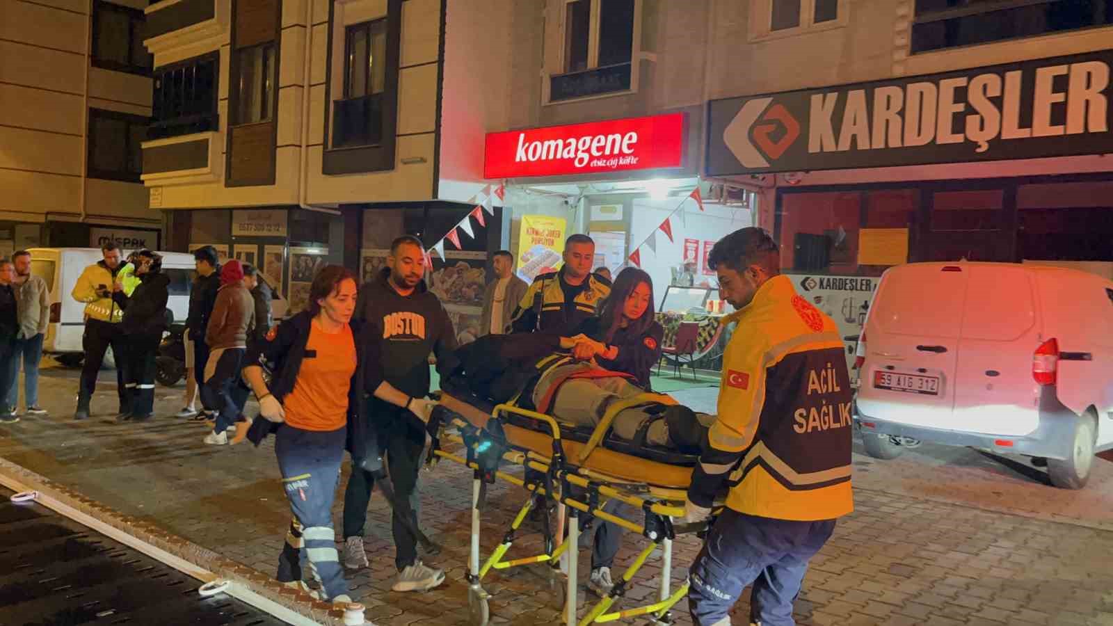 tekirdagda motosiklet oto kurtariciya ok gibi saplandi 3 Y243ahn3