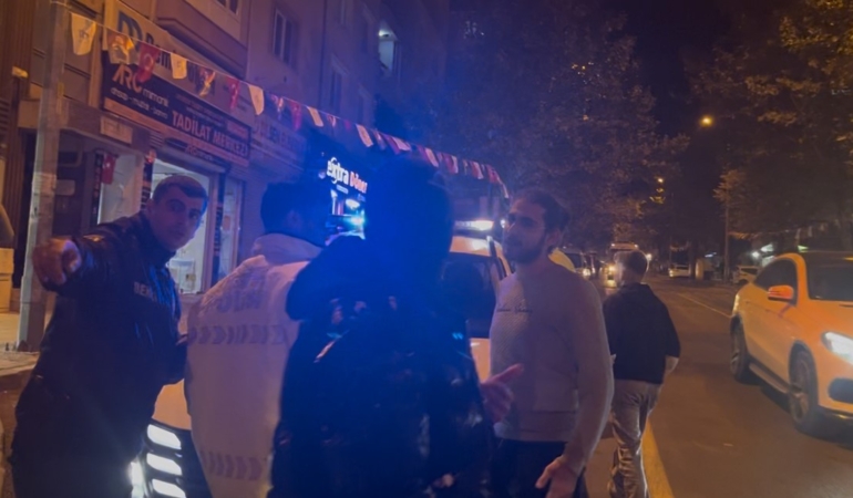 tekirdagda-motosikletlinin-metrelerce-suruklendigi-kaza-kamerada-olay-yerinde-tansiyon-yukseldi-2y39ht7E.jpg