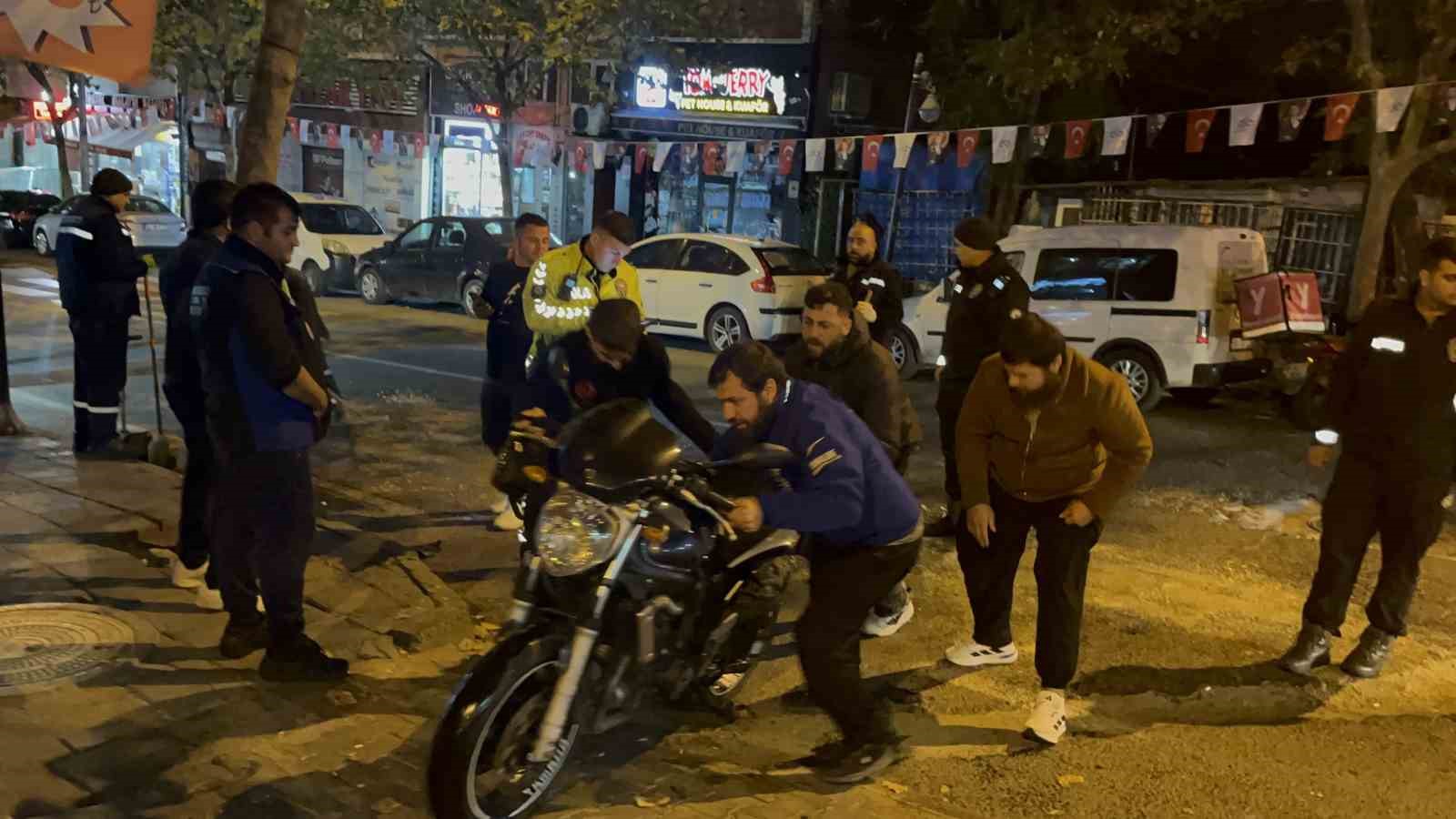 tekirdagda motosikletlinin metrelerce suruklendigi kaza kamerada olay yerinde tansiyon yukseldi 4 MVyjjtkK
