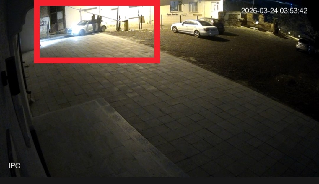 tekirdagda otomatik bariyeri kirarak otoparka girdiler olay guvenlik kamerasina yansidi 2 FauKHyNs