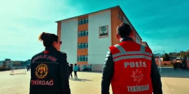 tekirdagda-polis-ekiplerinden-okullarda-genis-capli-denetim-bJL3G1jg.jpg