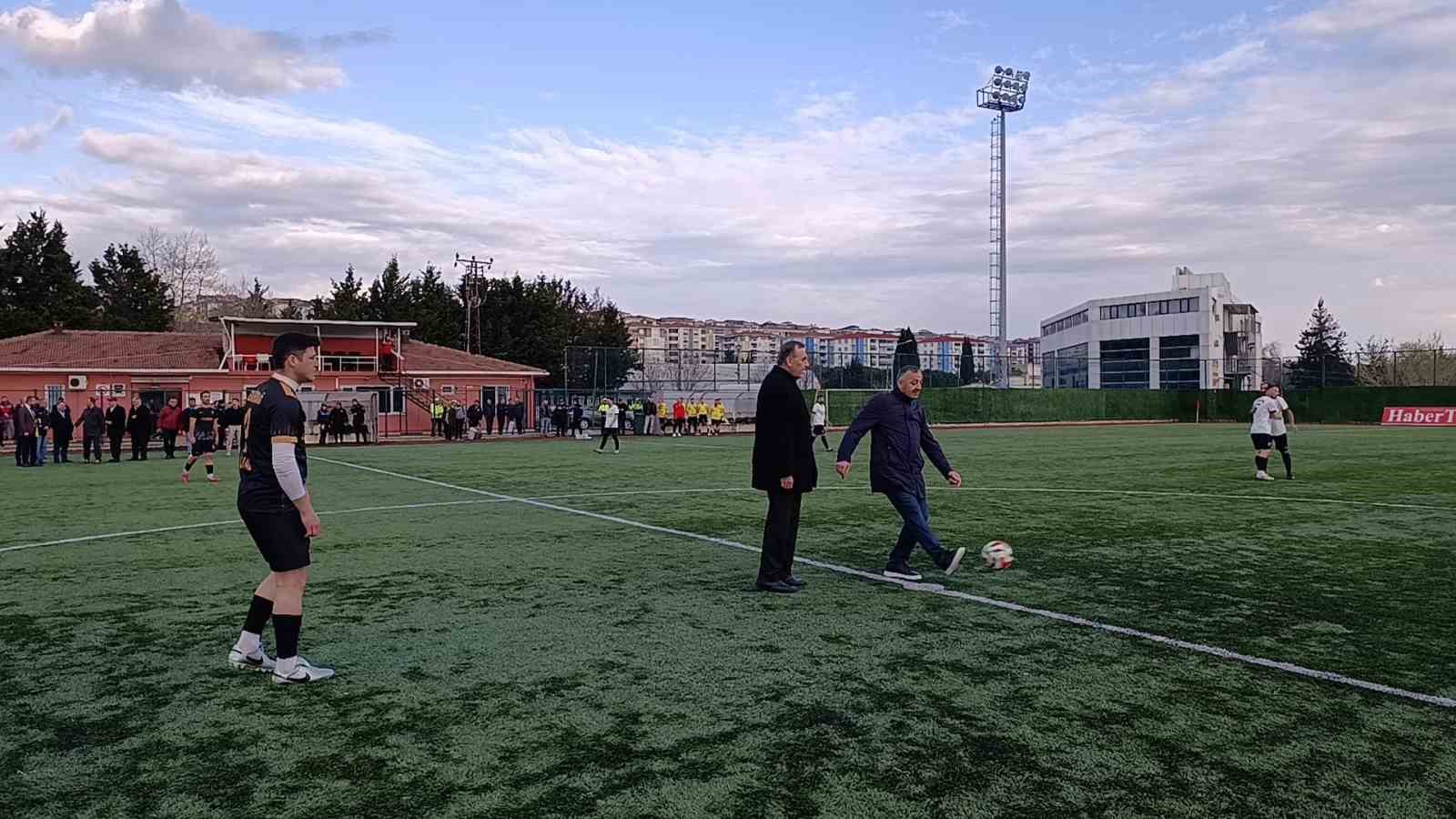 tekirdagda polis ve roman vatandaslar sahada bulustu 3 muebC2wa