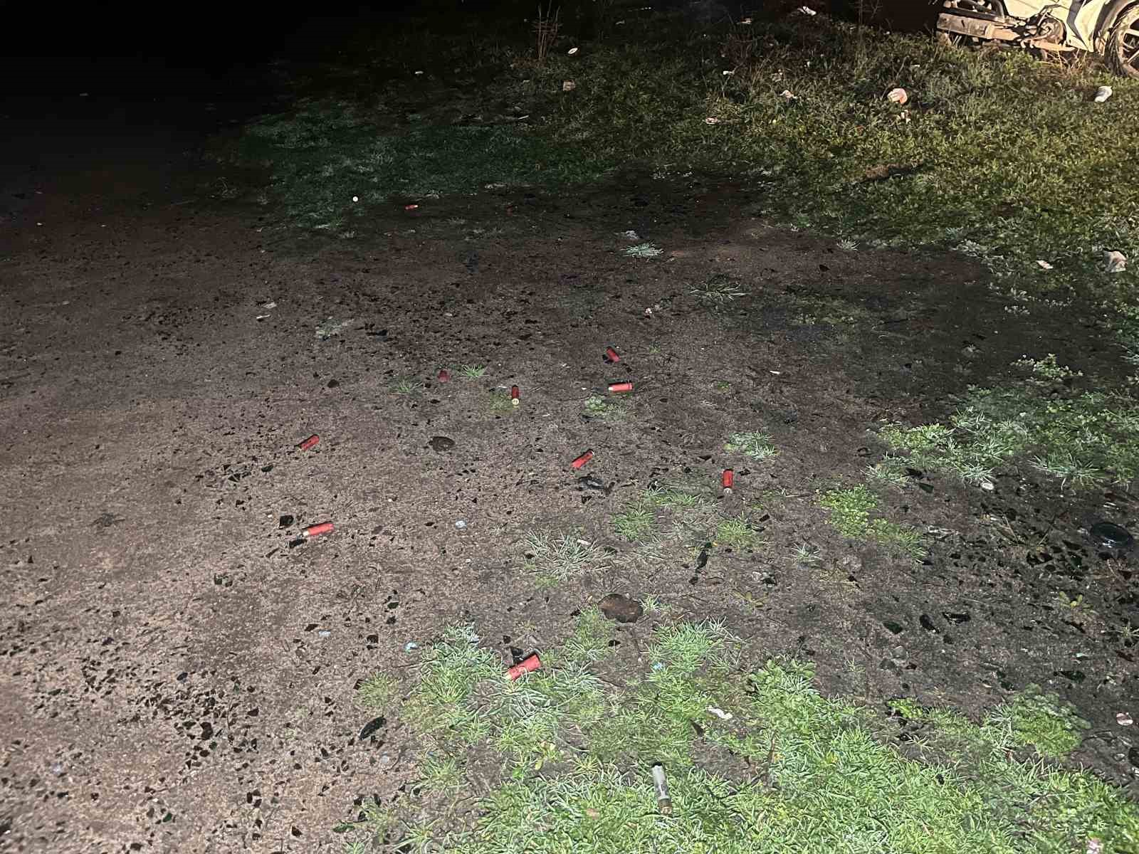tekirdagda polisi gorunce elindeki silahla tarlaya girerek kacan sahis yakalandi 1 uEufEEZ8