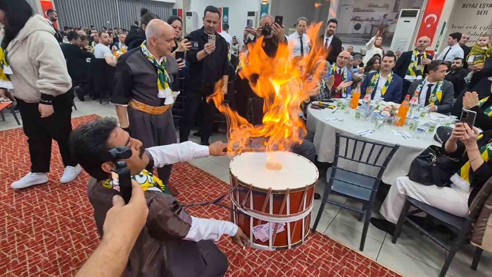 tekirdagda sanliurfa ruzgari 1 ton cig kofte ikram edildi 0 mICOKZYz