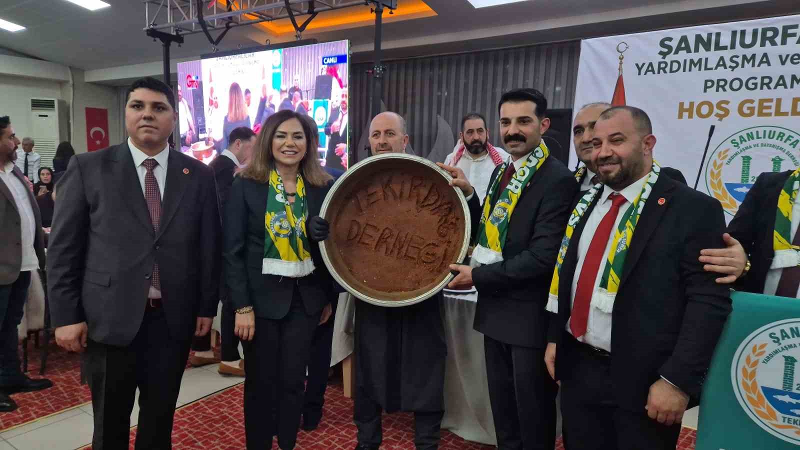 tekirdagda sanliurfa ruzgari 1 ton cig kofte ikram edildi 3 I4sEfSJs