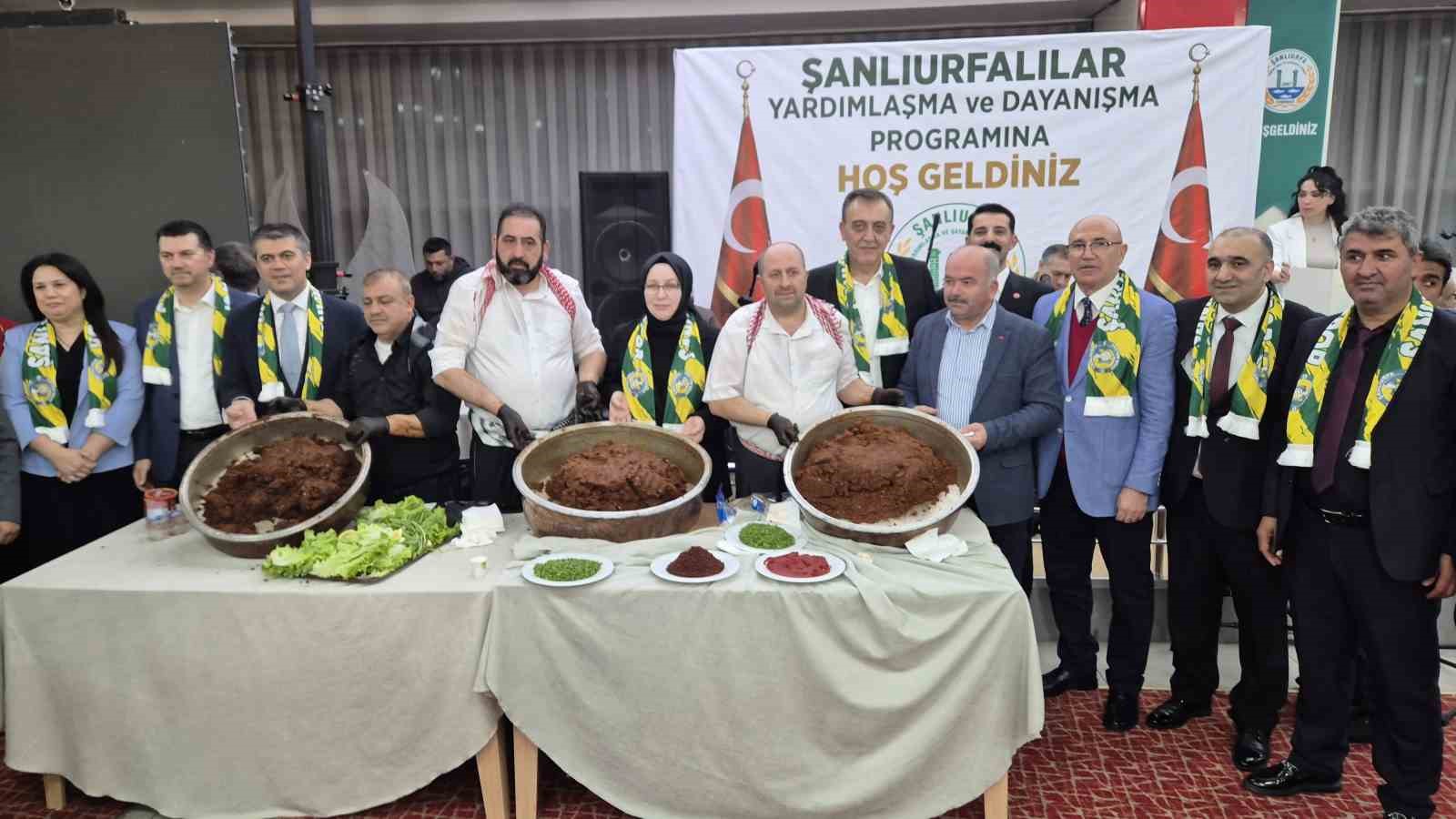 tekirdagda sanliurfa ruzgari 1 ton cig kofte ikram edildi 7 yWiVHhwu