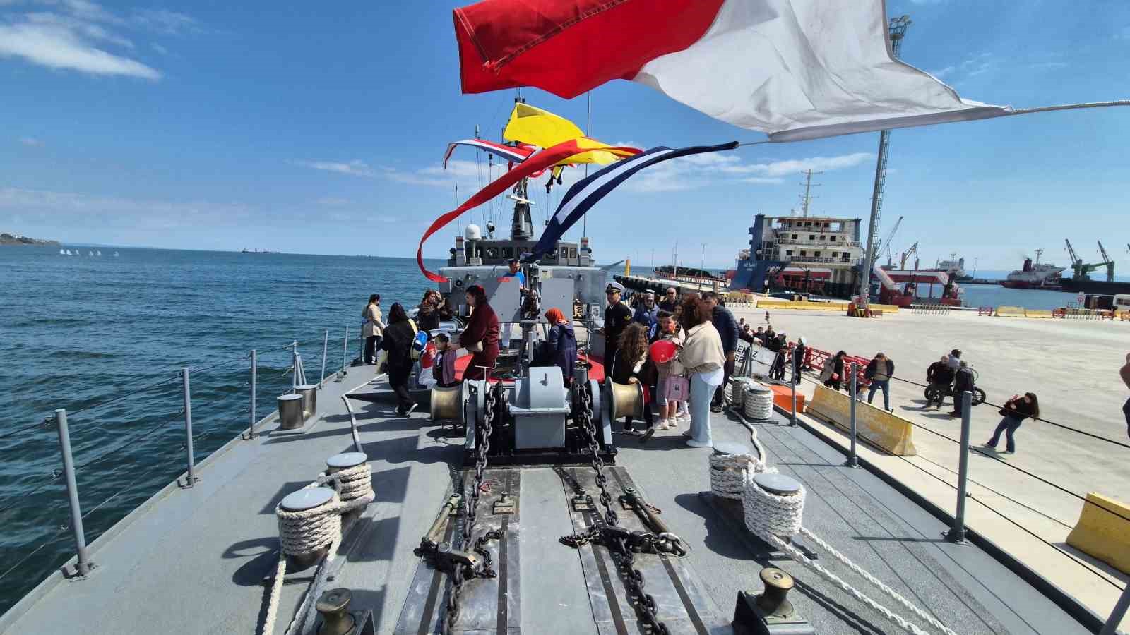 tekirdagda savas gemisi ziyarete acildi 2 XmNXc27G