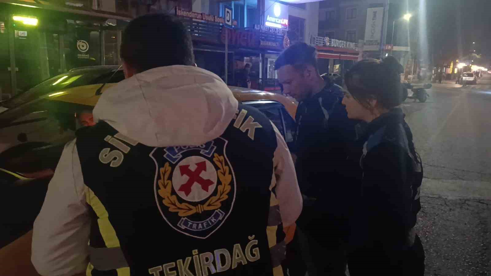 tekirdagda t plakali ticari araclara siki denetim 35 arac kontrol edildi 50 bin lira BfApJtCI