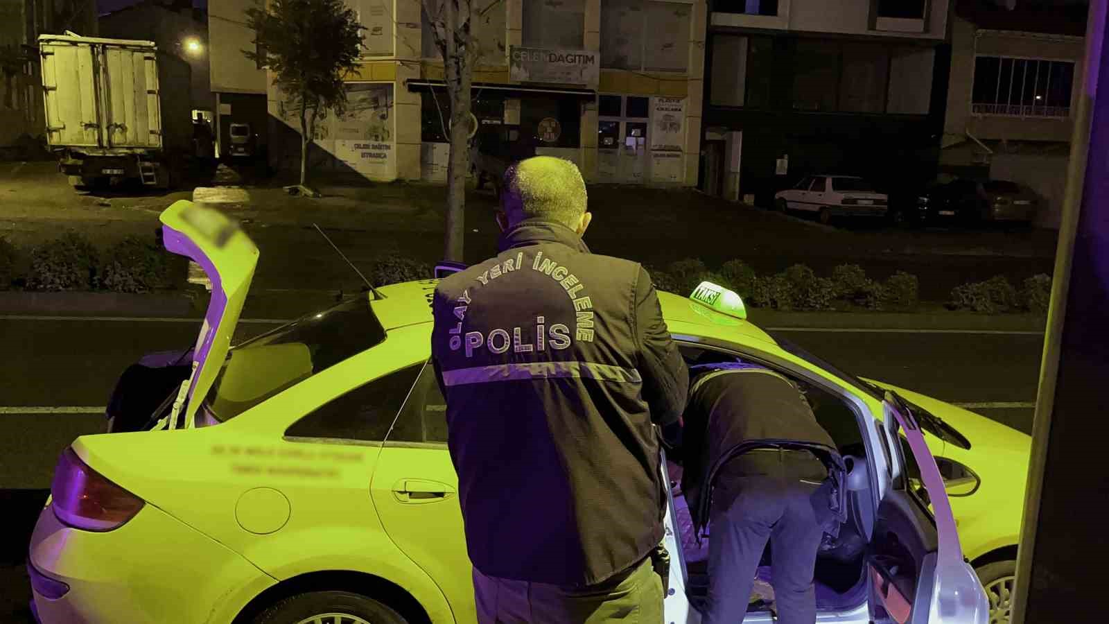 tekirdagda takside yolcu dehseti soforu omzundan bicakladi 1 FP1QduEb