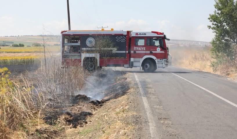 tekirdagda tarim arazisinde cikan yangin kisa surede sonduruldu 2 ndtVNORg