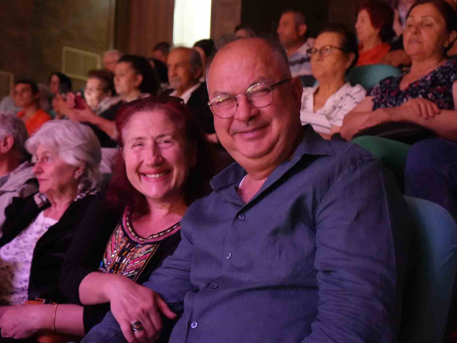 tekirdagda turk musikisi ruzgari esti bir gonul yolculugu sanatseverlerle bulustu 3 zD9YvIf9
