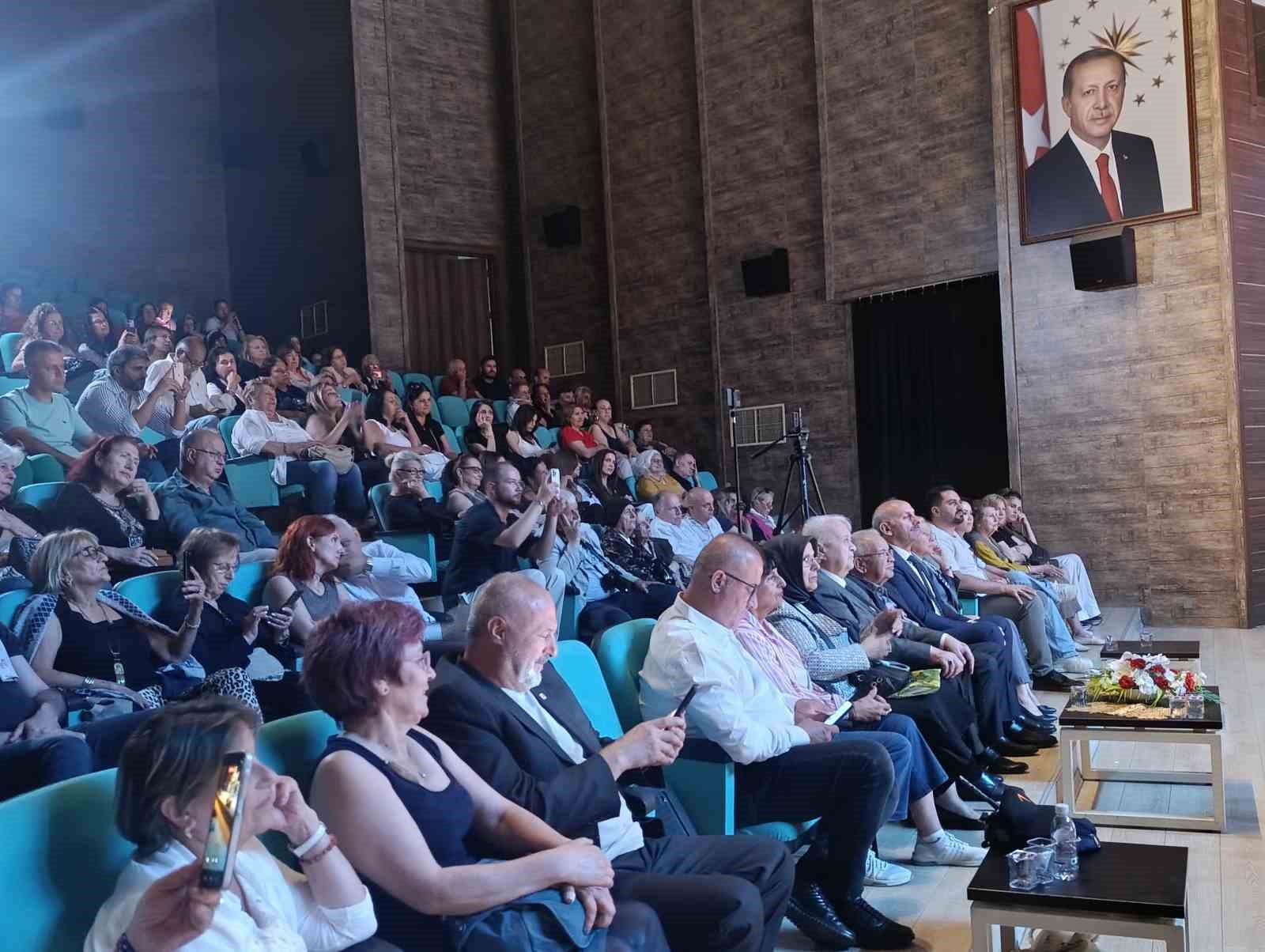 tekirdagda turk musikisi ruzgari esti bir gonul yolculugu sanatseverlerle bulustu 7