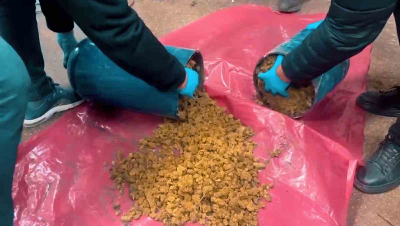 tekirdagda yakit tuplerine zulalanmis 24 kilo 500 gram skunk ele gecirildi 1 vwSLhBE9