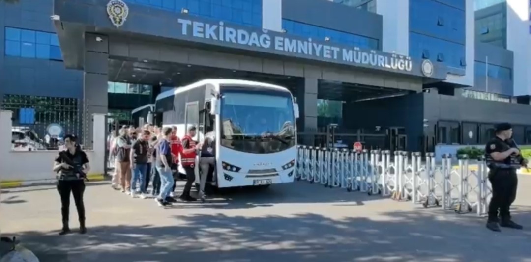 Tekirdağ’da yasa dışı bahis çetesi çökertildi: 32 tutuklama 9 tekirdagda yasa disi bahis cetesi cokertildi 32 tutuklama 5 4yiiOAhF