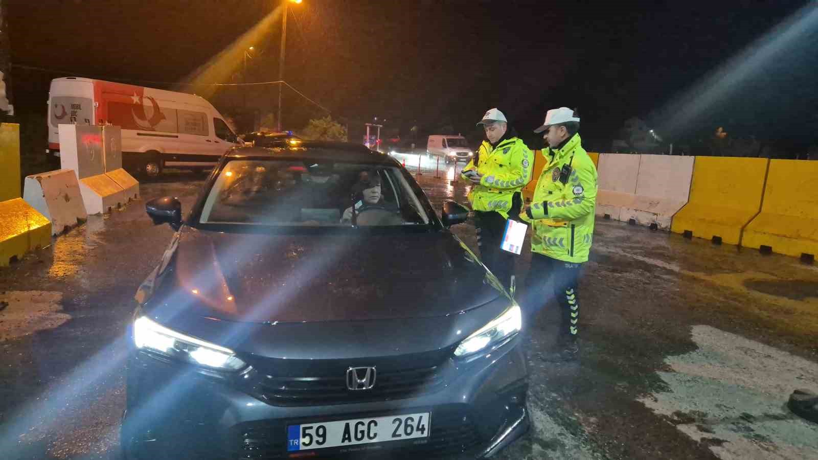 Tekirdağ’da yılbaşı denetimleri başladı 7 tekirdagda yilbasi denetimleri basladi 3 kVk5phU2