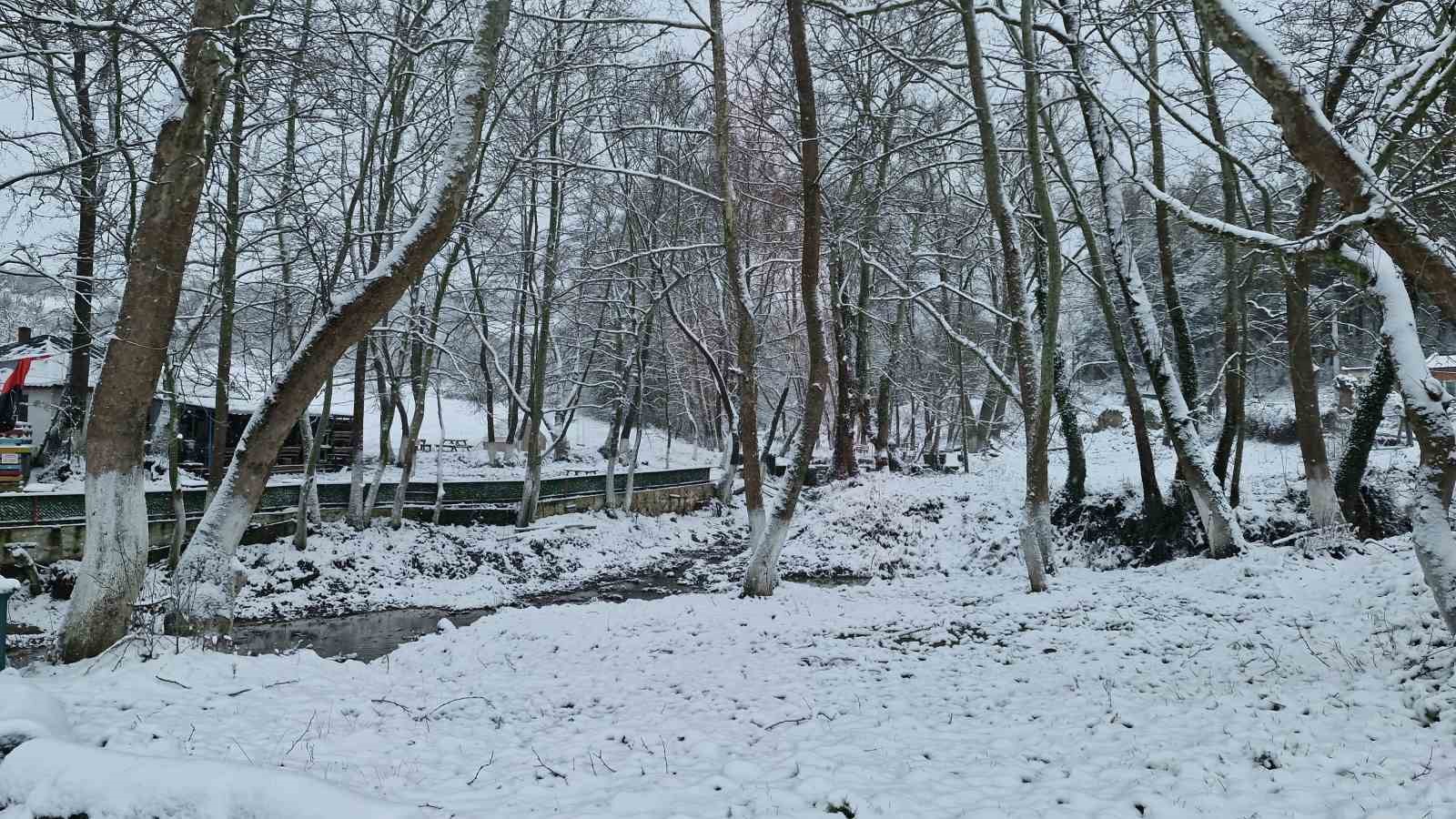 tekirdagin yuksek kesimleri yagan karla beyaza burundu 5 brnrDLE1