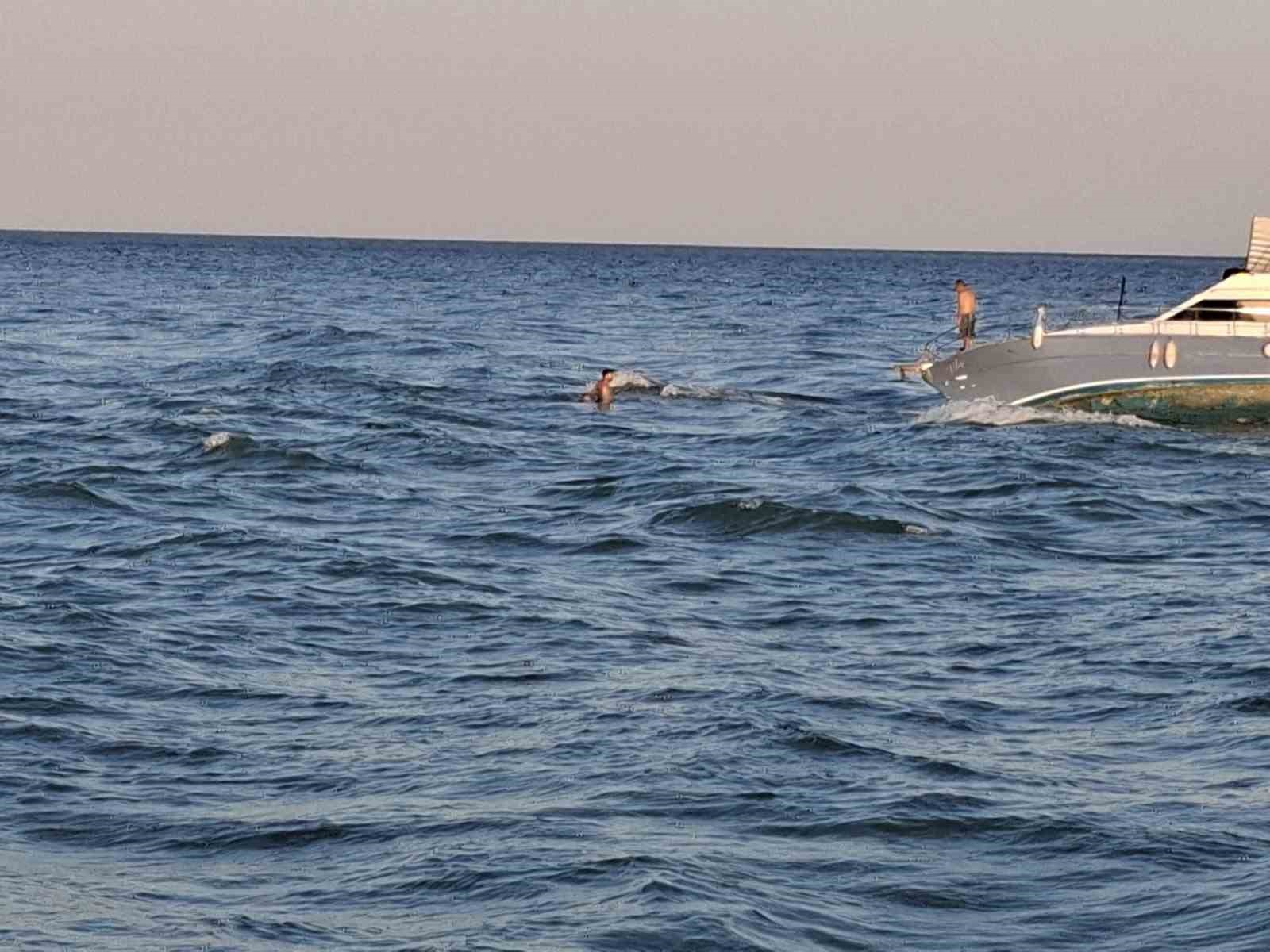Teknede mahsur kalanları kurtarmak için giden balıkçı teknesi de arızalandı 9 teknede mahsur kalanlari kurtarmak icin giden balikci teknesi de arizalandi 5 bPNqQH4f