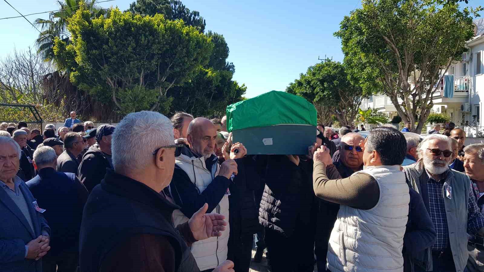 teknik direktor engin firat son yolculuguna ugurlandi 2 ATF4IyT1