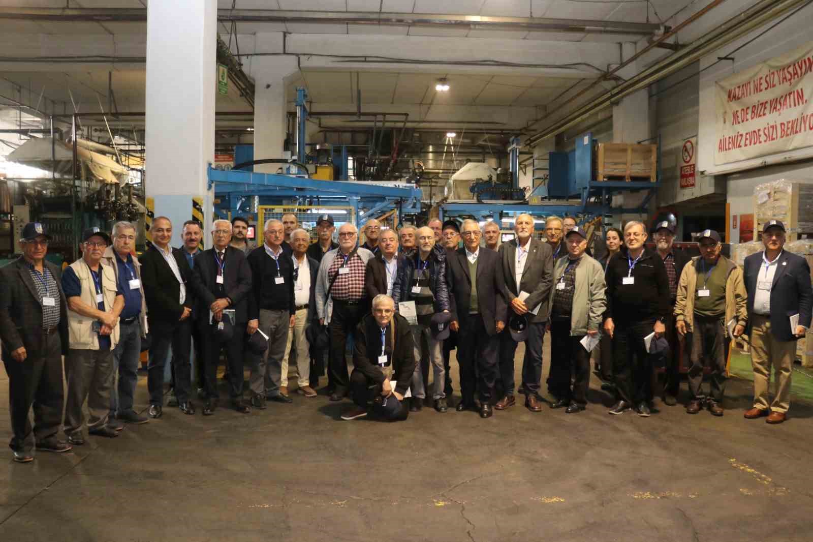 teknik ogretmen okulunun yeniden acilmasi icin bursada bir ortaya geldiler 6