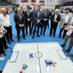 teknokarabukte-gelecegin-kasifleri-sahne-aldi-J2SmlXH7.jpg
