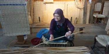 teknolojiye-inat-hasir-dokumaciligi-tirede-yasatilmaya-devam-ediyor-SRRY1qg8.jpg