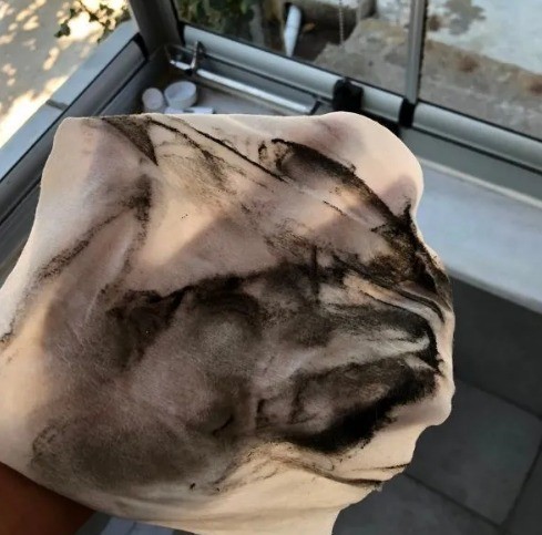 tekstil fabrikasindan yayilan komur dumani mahalleliyi canindan bezdirdi 3