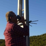 telefon-cekmeyen-mezrada-vatandaslar-elektrik-diregine-cikiyor-Tfbnb1vi.jpg