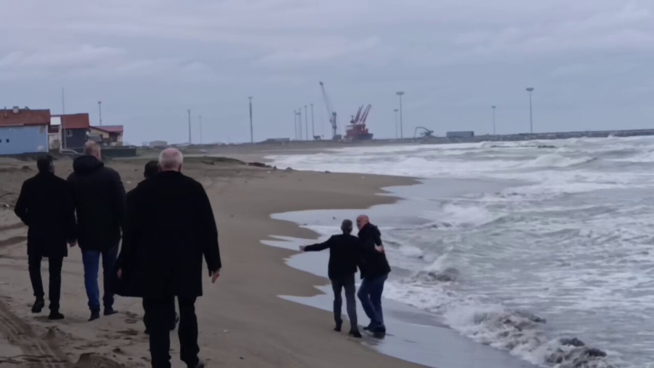 telefonda basladi sahilde bitti cinnet anlarinda film gibi ikna operasyonu 6 hwQNGKMG