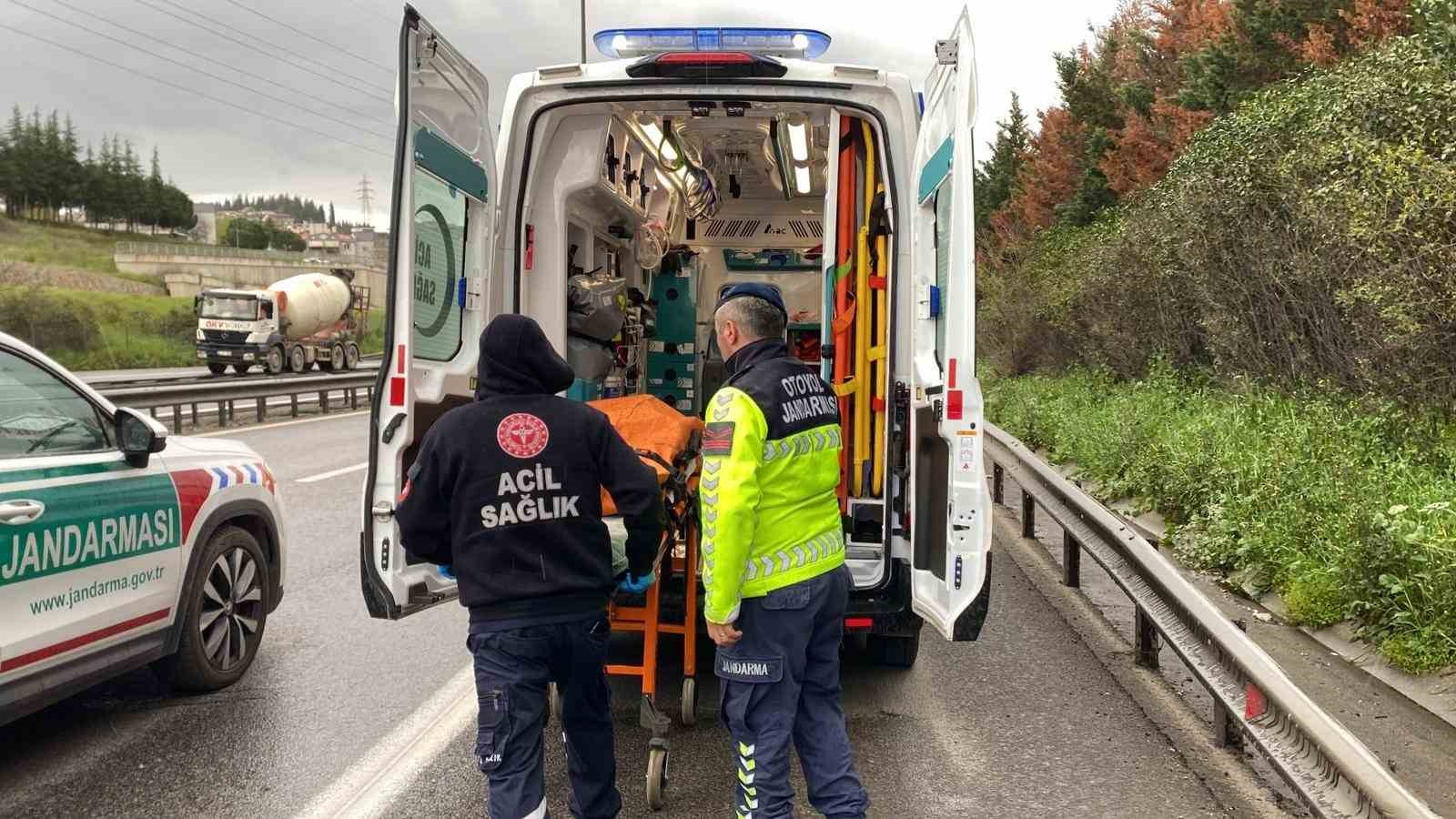 temde 4 arac kazaya karisti ilk belirlemelere gore 2 olu 1 KsunPRVQ
