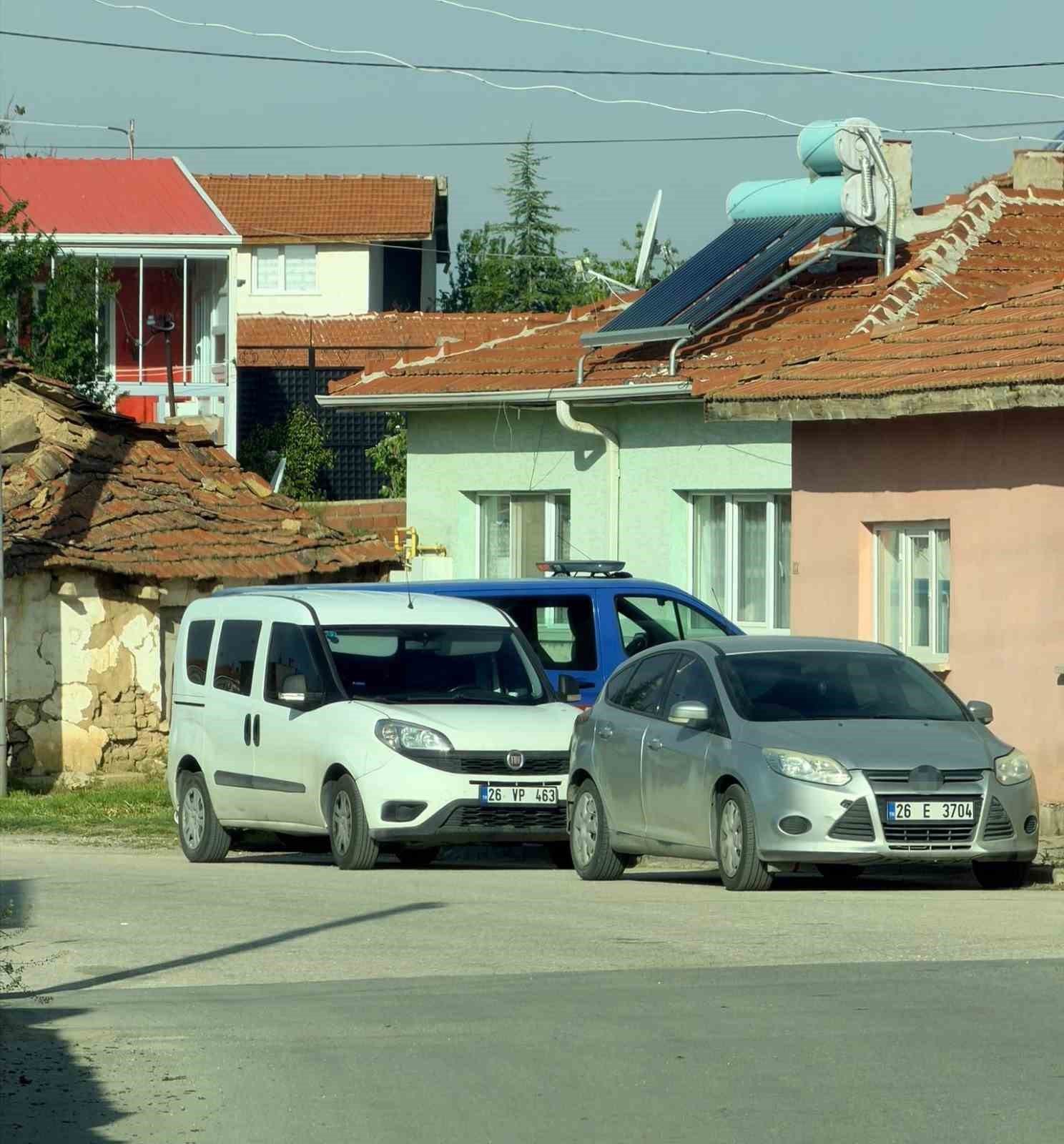 tepebasi belediyesine yolsuzluk operasyonu 4 t11y1sRF