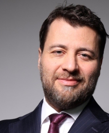 tera-holding-ykb-emre-tezmen-topkapi-universitesi-mutevelli-heyeti-baskani-oldu-KAabVgy9.jpg