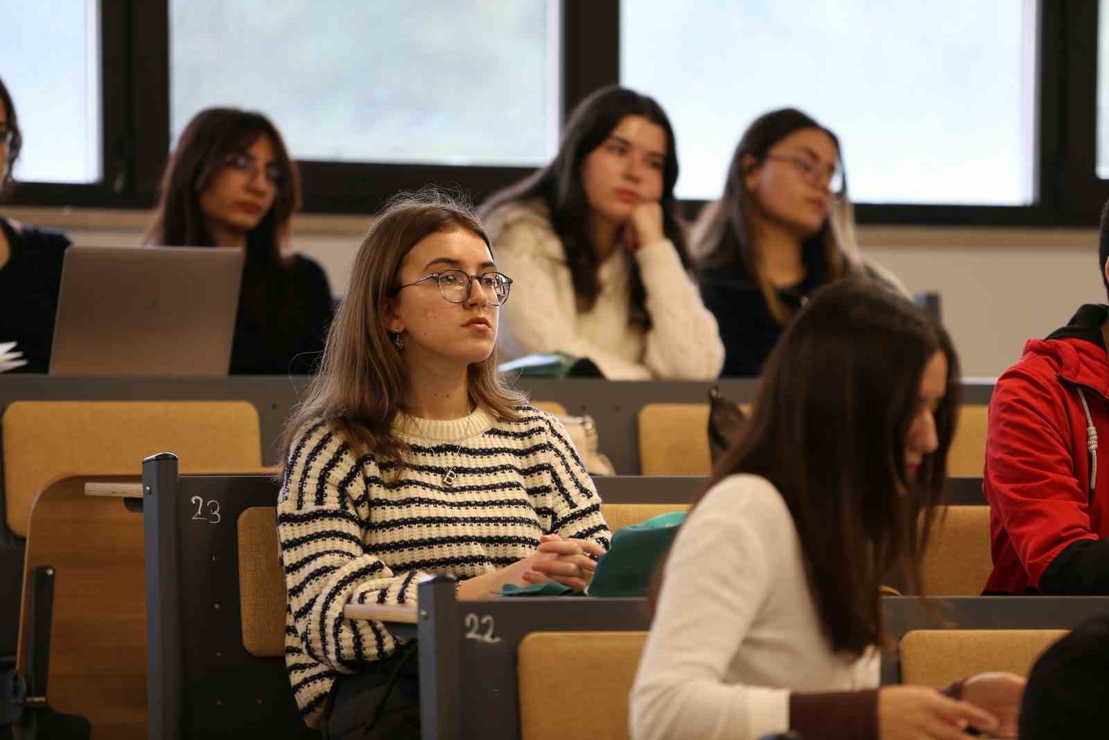 tercihten once universiteni yasa projesi ozel okul basvurulari basladi 2 z5uCg8Yr