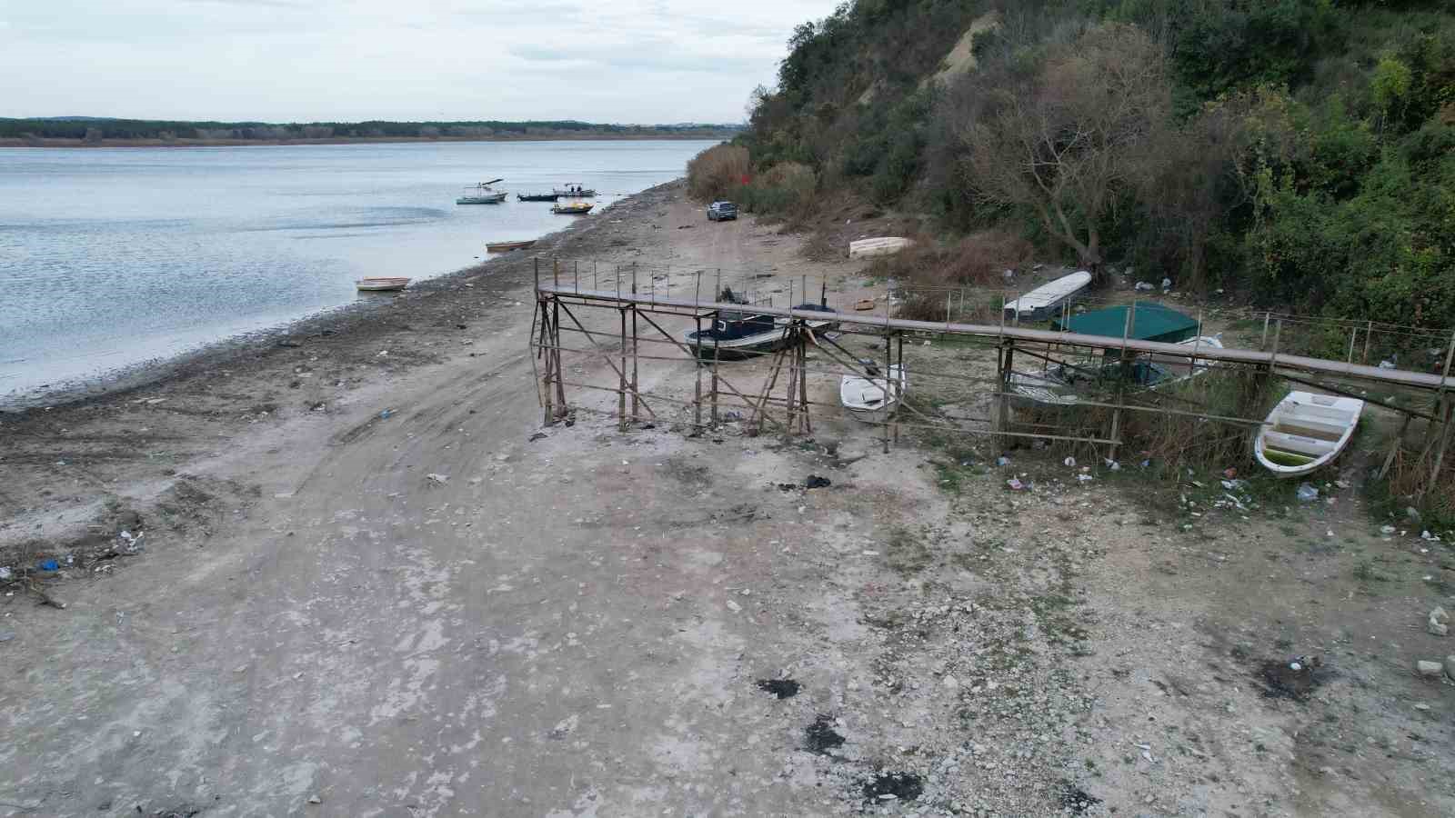 terkos golunde su seviyesi 10 metre cekildi 0 25H27lFs
