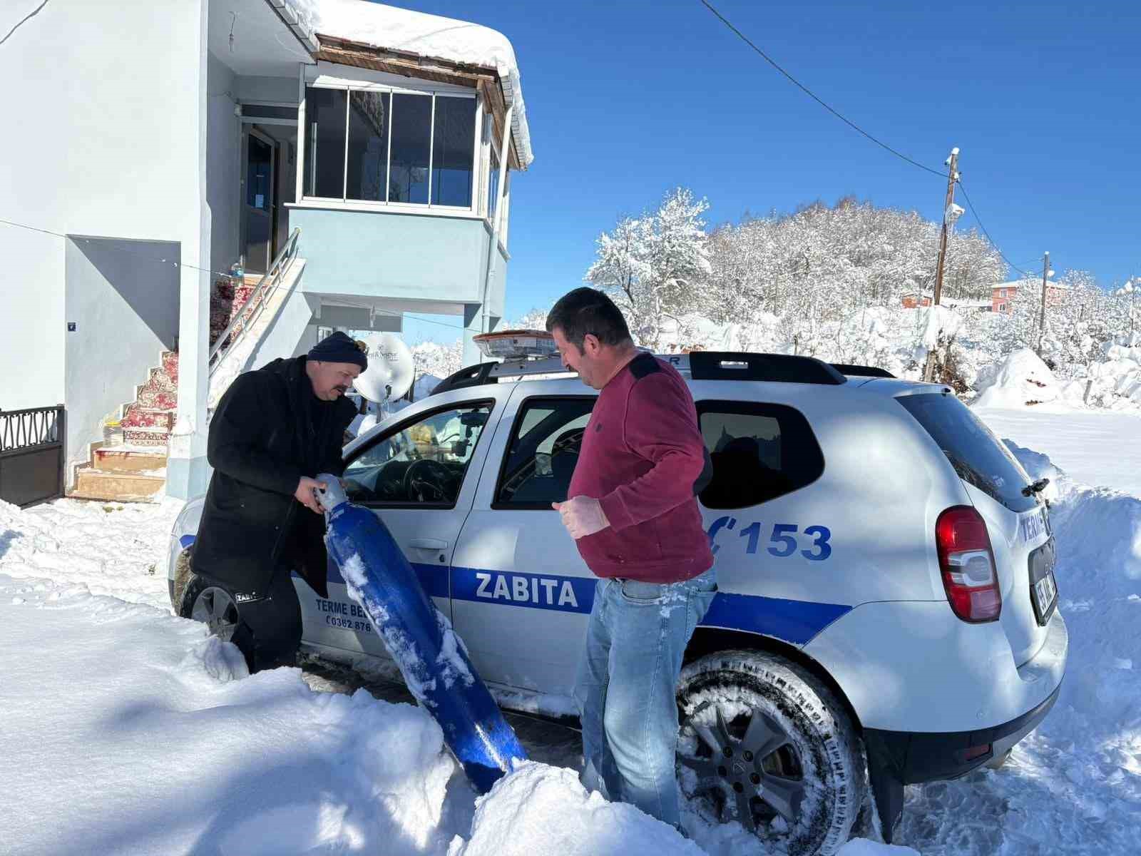 terme belediyesi 35 kilometre uzakliktaki hastaya nefes oldu 2 THjMXRd4