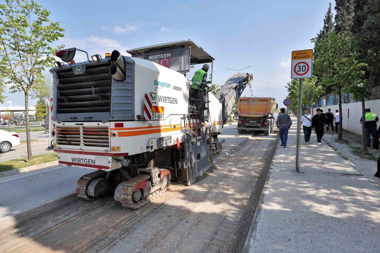 Terminal yolu yenileniyor 8 terminal yolu yenileniyor 4 4GONQLSk
