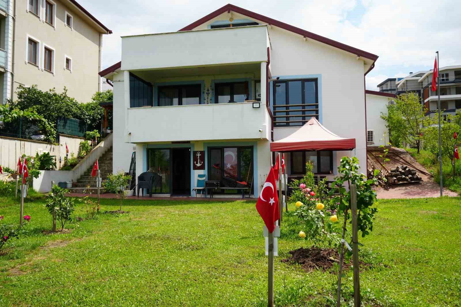 teror gazisi evinin bodrumunda kurdugu muzeyi mehmetcik vakfina bagisladi 28 McLQBHvp