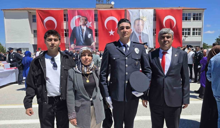 teror-gazisi-olan-babasiyla-birlikte-gurur-dolu-anlar-yasadi-ILNBemMz.jpg