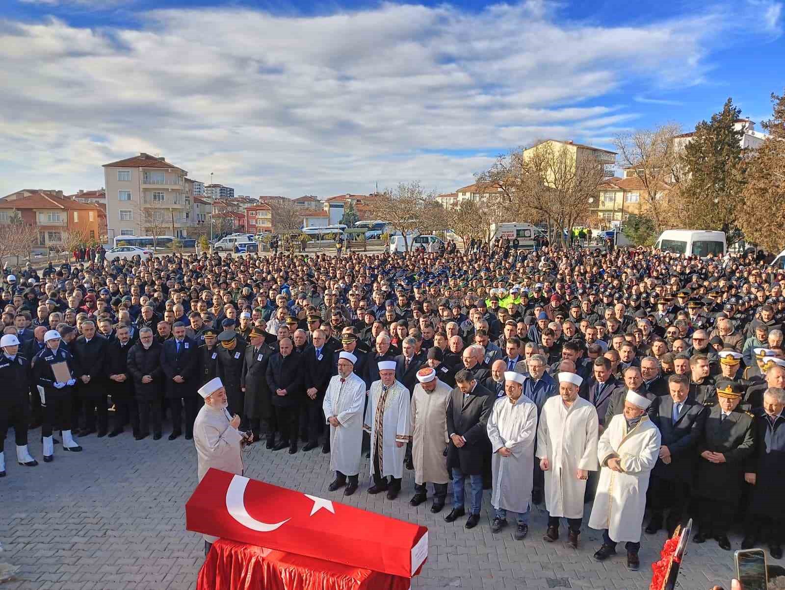 teroristlerle cikan catismada sehit olan yasin kocyigit ankarada son yolculuguna ugurlandi 1 kbeuIzAw