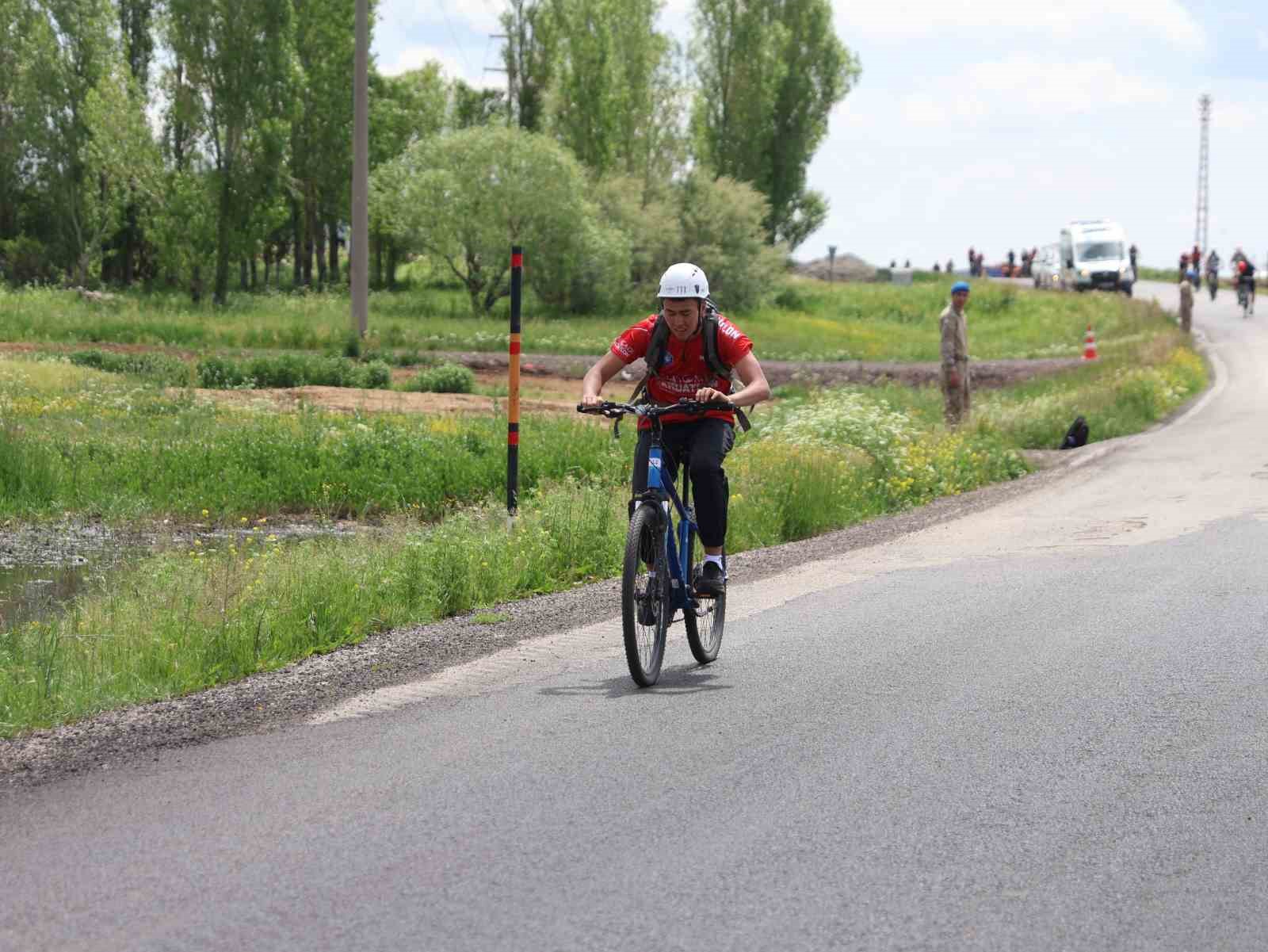 terorsuz turkiye icin 20 km pedal cevirdiler 1 3qZuSzaP